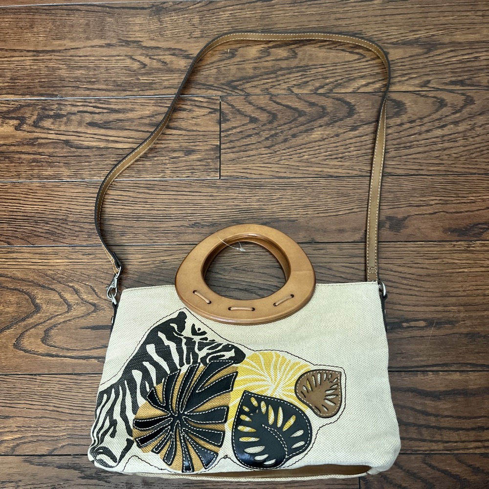 Relic Tan Weave Black Leaves Purse/ Handbag/Crossbody Wood Handles & Long Strap